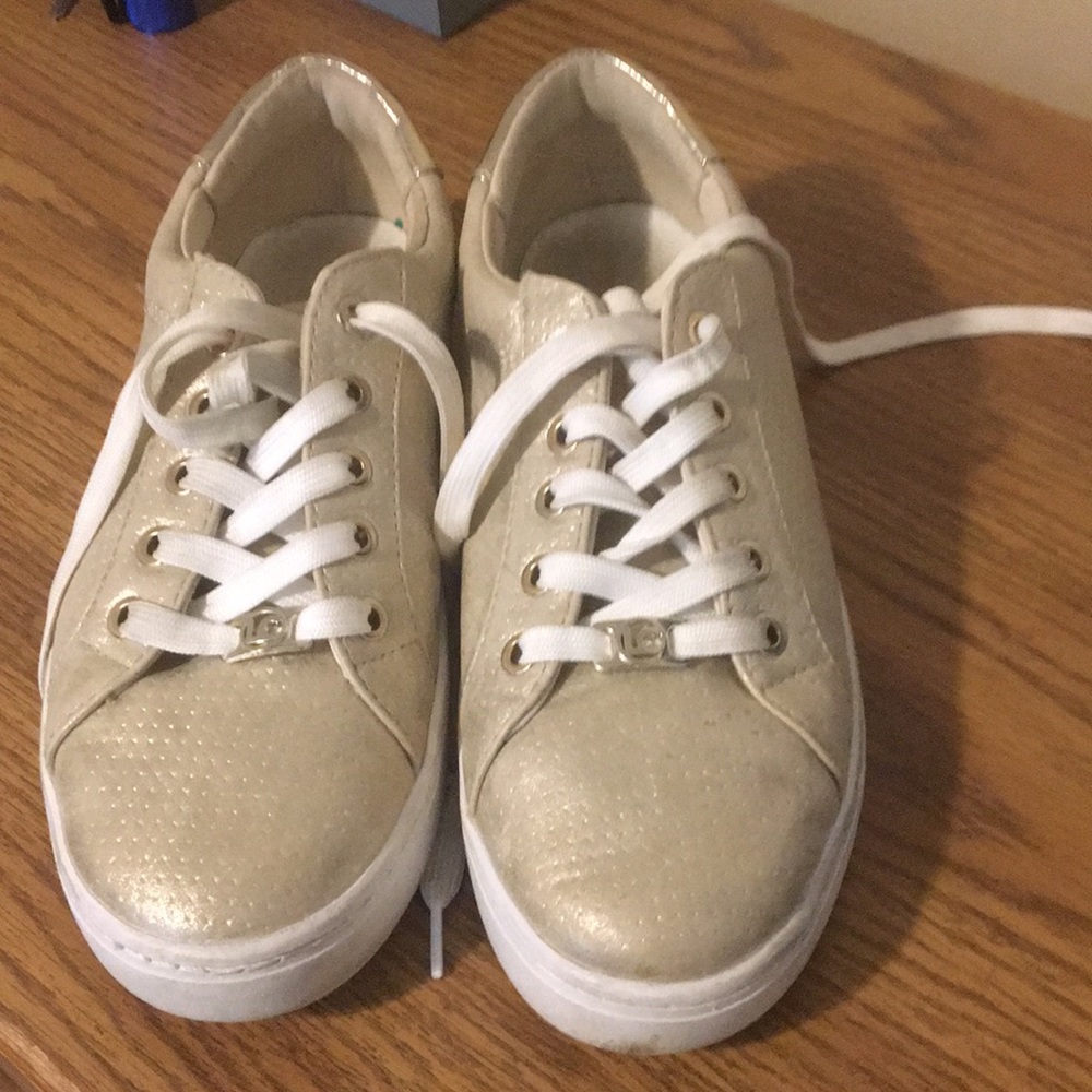 Liz Claiborne Tennis Shoes size 8 M